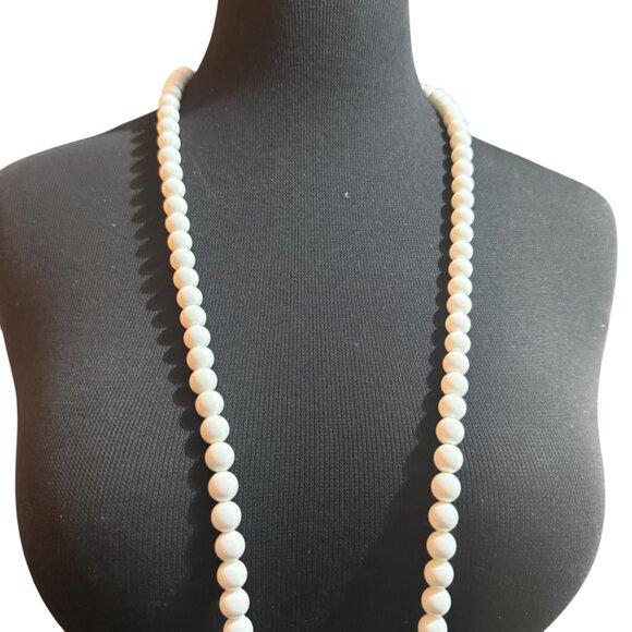 Long White Bead Necklace With Clasp Closure - Picture 2 of 3